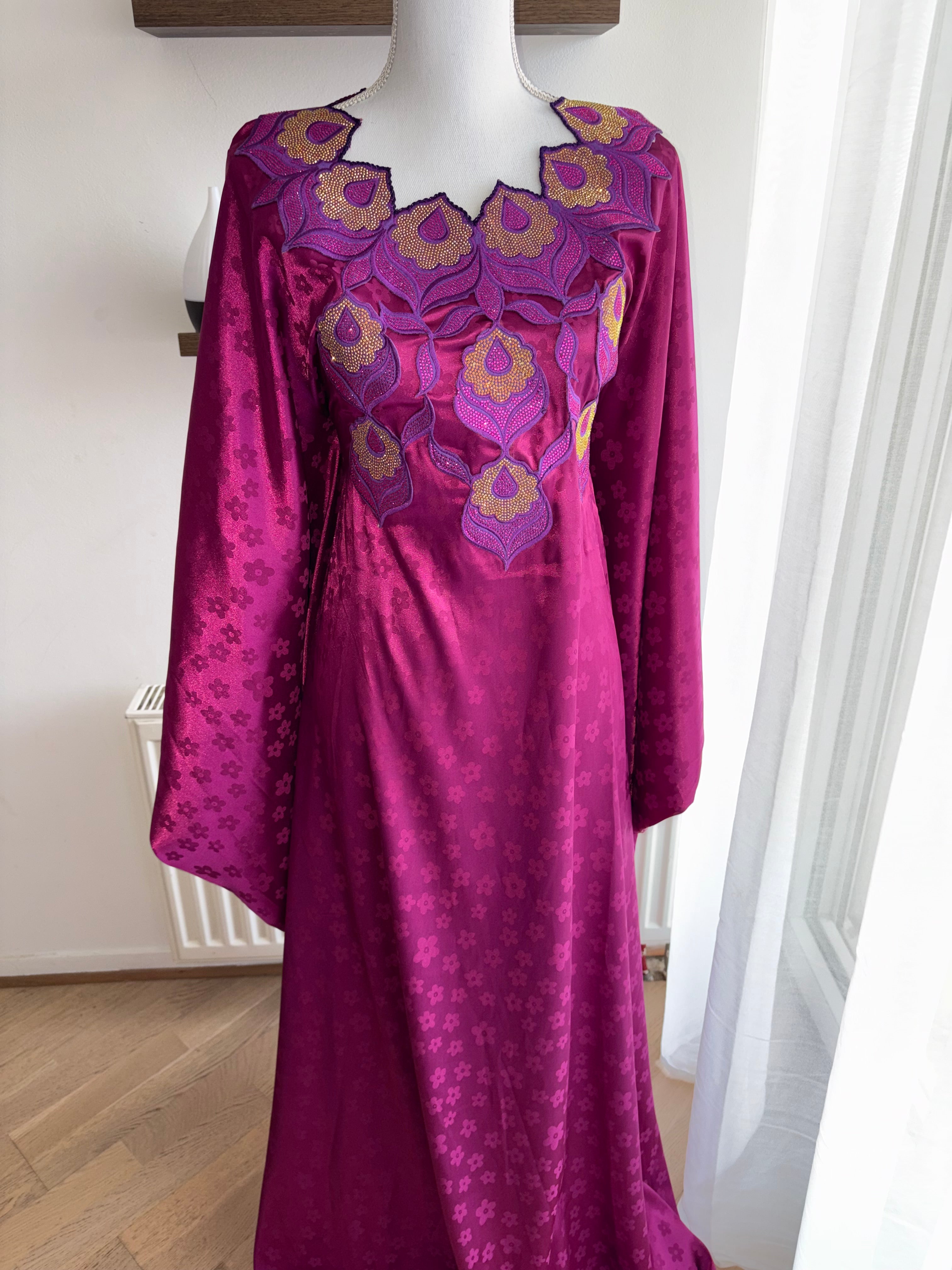 Boubou Faraasha - Violetina