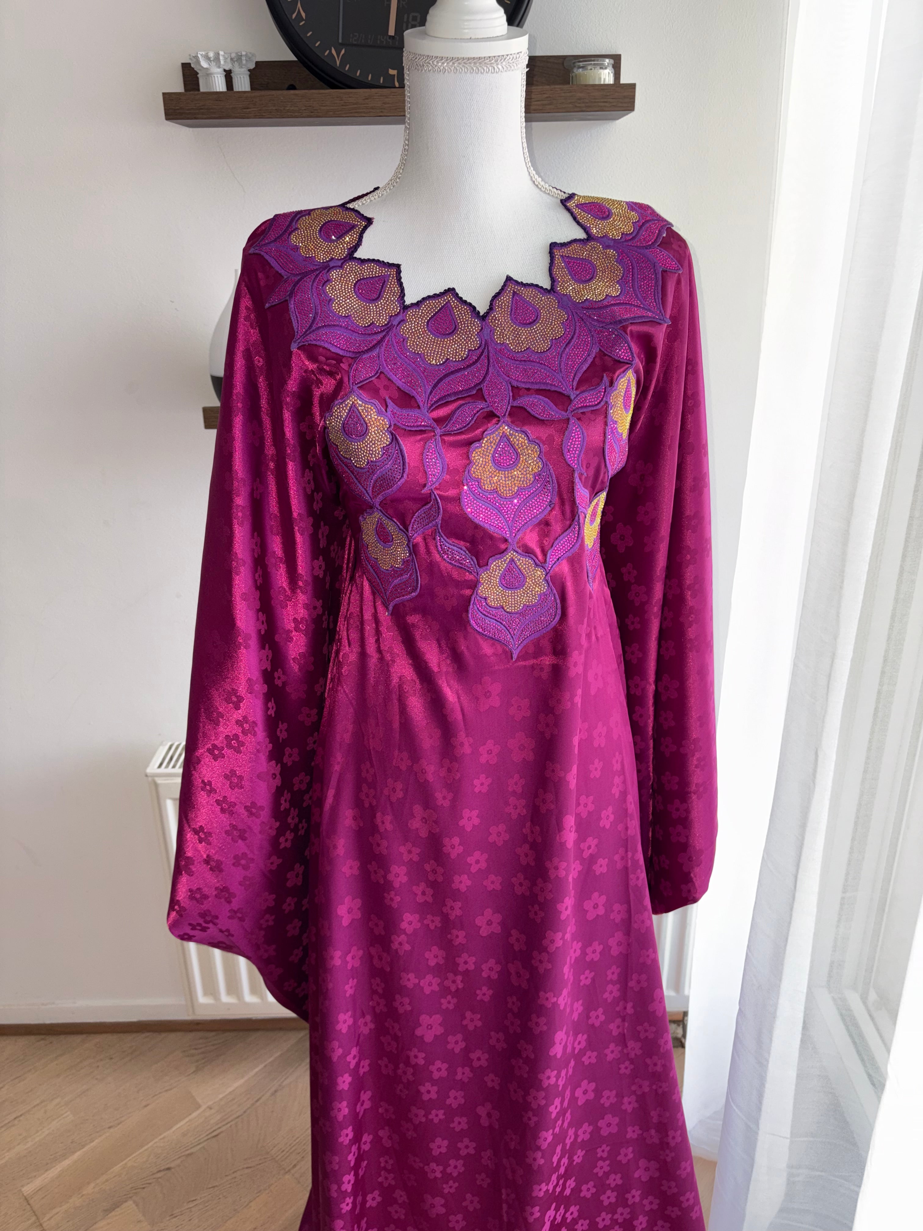 Boubou Faraasha - Violetina